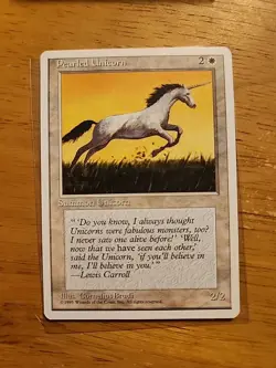 Pearled Unicorn - FourthEdition 4th - MTG Magic - Common - White Creature - Image 1