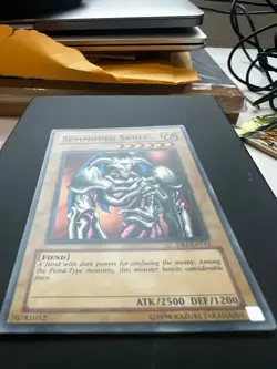 Summoned Skull DB1-EN142 Dark Beginning 1 Unlimited - Image 4