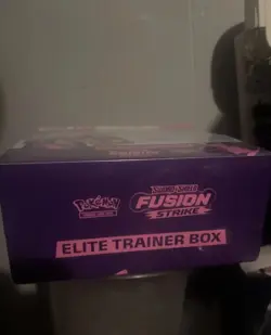 Pokemon TCG Fusion Strike ETB Elite Trainer Box - Image 2