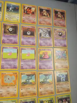 112x Vintage Pokemon Card (Lot #3) Base/Jungle/Fossil/Rocket/Neo HP/CREASED/POOR - Image 4