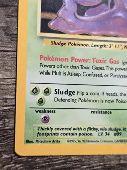 Muk 13/62 Holo Fossil - Pokemon Card - - Image 2
