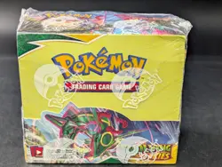 Pokemon TCG Sword & Shield Evolving Skies Booster Box SEALED w/Plastic Case #2 - Image 3