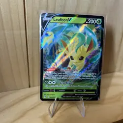 Pokemon TCG Leafeon v Evolving Skies Holo Ultra Rare Card 007/203 - Image 1