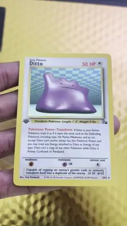 Pokemon Ditto (1st Edition) Fossil Holo Near mint - Image 2