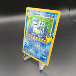 Blastoise 2/102 Pokemon Card - Celebrations: Classic Collection - NM - Image 2