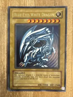 Yu-Gi-Oh! TCG Blue-Eyes White Dragon SDK-001 Ultra Rare DMG - Image 1