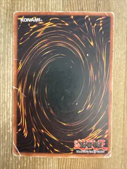 Yu-Gi-Oh! TCG Blue-Eyes White Dragon SDK-001 Ultra Rare DMG - Image 2