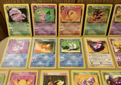 2000 Pokemon Team Rocket Dark Weezing Slowbro Gloom Machoke Vaporeon 43 Card Lot - Image 2