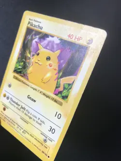 Pikachu 58/102 Base set Shadowless Red Cheeks Wizards Pokemon non-holo rare card - Image 2