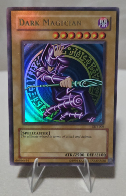 YuGiOh! Dark Magician SDY-006 Unlimited Ultra Rare LP - Image 1
