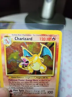 Pokemon TCG Charizard 4/102 Base Set Unlimited Holo Rare HP - Nintendo 1999 Card - Image 3