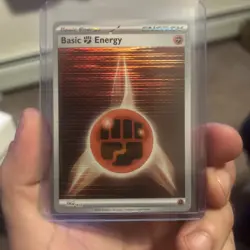 Basic Fighting Energy - SVE022 - Holo - Pokemon TCG Black Bolt & White Flare - Image 1