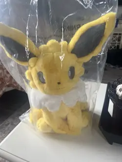 Pokemon Center Lot. 17” Jolteon Plush. 2022 Battle Academy. Playmat And Deck Box - Image 5