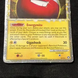 Pokemon 2010 Electrode Holo Triumphant 93/102 Card Ultra Rare LP - Image 5