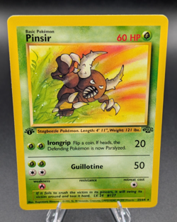 Pokemon 1st Edition Pinsir 25/64 Jungle TCG Vintage 1999 WOTC - Image 1