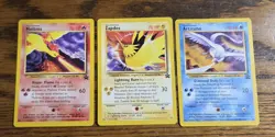 Pokemon Wotc Black Star Promos 3 LEGENDARY BIRDS **not played** - Image 1