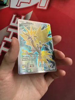 ZAPDOS 29/83 Generations FULL ART FA HOLO RARE Pokemon TCG card NM NEAR MINT - Image 2