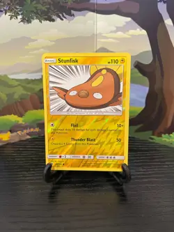 Stunfisk 83/214 - Lost Thunder - Common - Reverse Holo - Pokemon Card TCG - LP - Image 1