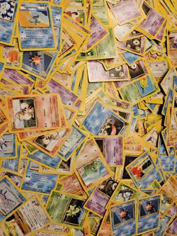 BULK Pokemon Cards 1000 Count WOTC Era Base Set To Neo Uncommons And Commons - Image 3