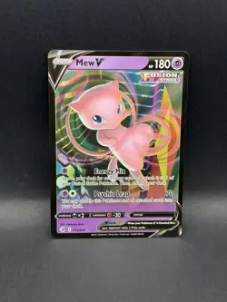 Mew V 113/264 ULTRA RARE HOLO Fusion Strike Swsh08 Pokemon TCG English Foil EN - Image 1