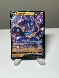 Lucario V 027/073 - Champions Path Full art Pokemon TCG - Image 1