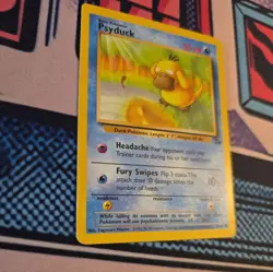 Psyduck 53/62 Fossil Regular Pokemon card - Image 2