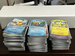 Pokemon Prismatic Evolutions Rivals 800 Card Bulk Lot C/UC Reverse Holo/Holo NM - Image 3
