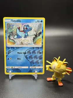 Totodile 18/73 Pokemon Shining Legends Reverse Holo- LP - Image 1