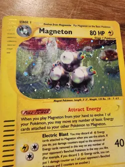 Magneton - H18/H32 - Pokemon Skyridge Holo Rare Card HP - Image 3