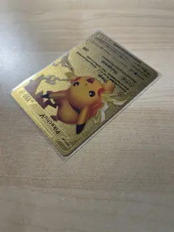 Fan Art - Pikachu V Gold Foil Display Card Vinyl Collector Pokemon HP190 043/185 - Image 5