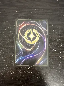 Lilo Bundled Up 195/204 Super Rare Disney Lorcana Winterspell - Image 2