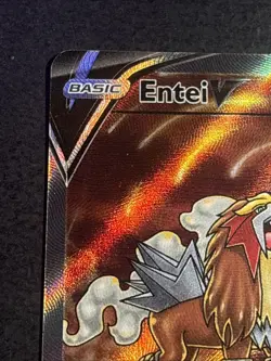 Entei V GG36/GG70 Pokemon TCG Crown Zenith Galarian Gallery Full Art Card NM - Image 2