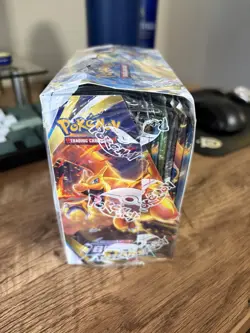 Pokemon Brilliant Stars Booster Box - Sealed - Image 4