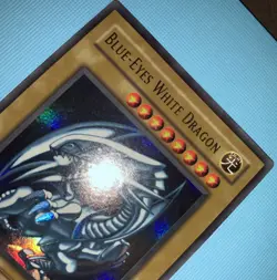 Yu-Gi-Oh! Blue-Eyes White Dragon SDK-001 - Kaiba Ultra Rare Unlimited - Image 3