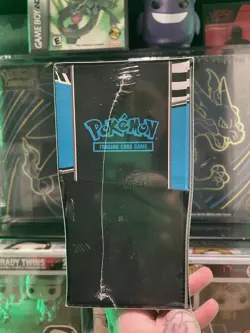 Pokemon Scarlet & Violet Black Bolt Elite Trainer Box - Image 2