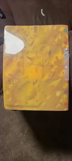 Pokemon TCG Pikachu World Collection 2000 - Image 2