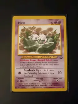 Pokemon TCG Card - Mew (2000 Black Star Promo 47 English Vintage) - Image 1