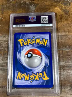 POKEMON 2000 Neo Genesis HERACROSS Holo #6 PSA 5 RARE Swirl - Image 2