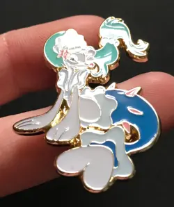 Primarina Pokemon Pin Badge Metal Enamel 2017 From Card Box Collection - Image 1