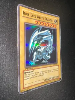 PLAYED 1st Edition BLUE EYES WHITE DRAGON SDK-E001 Ultra Rare Holo Yu-Gi-Oh! - Image 5