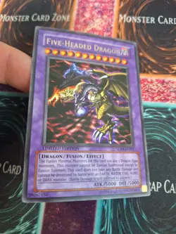 Yugioh Five-Headed Dragon SD09-ENSS1 Ultra Rare Limited NM/LP - Image 2