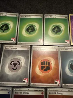 Play! Pokemon Prize Pack Various Series Holo/Non Energy 16 Cards Total (3 Holos) - Image 3