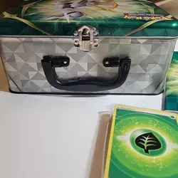 Pokemon TCG Spring 2022 ARCEUS Collector Chest Lunchbox Tin Stickers Energy Pack - Image 3