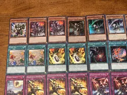 Yugioh Dinomorphia deck Comes Sleeved And Deck Box Lot 1 - Image 2
