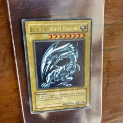 BLUE-EYES WHITE DRAGON SDK-001 STARTER DECK: KAIBA YU-GI-OH UNLIMITED LP - Image 4