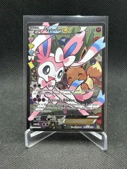 Pokemon TCG Sylveon EX Full Art RC32/RC32 Generations Radiant Collection - Image 1