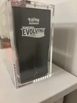 Pokemon Sword & Shield Evolving Skies Elite Trainer Box Umbreon Leafeon - Image 2