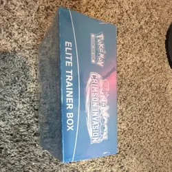 Pokemon TCG Sun & Moon Crimson Invasion Elite Trainer Box Sealed English 2017 - Image 3