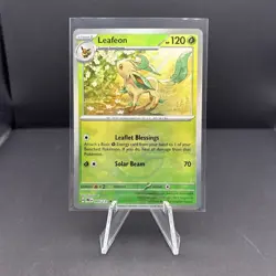 Pokemon TCG Leafeon Pokeball Pattern 005/131 NM - Image 1