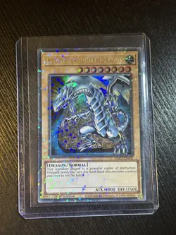 Yugioh TCG Blue Eyes White Dragon Ultra Rare First Edition EN001 - Image 1